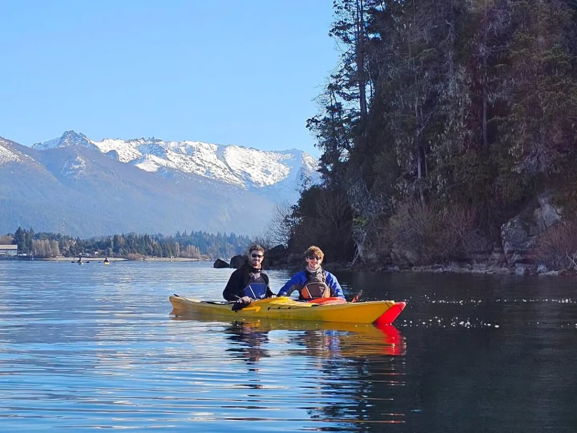 Travesía en Kayak por el Lago Moreno